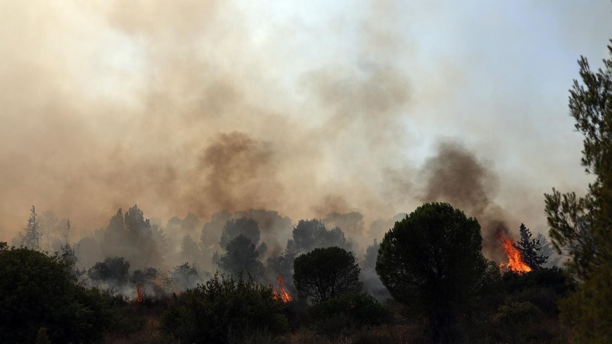 Hezbolá e Israel intercambian disparos; Irán amenaza con atacar al estado judío ‘con fuerza’​